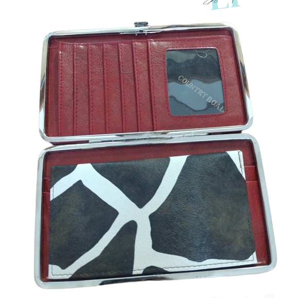 BOGO: Wallet & Checkbook Set - Picture 4 of 5